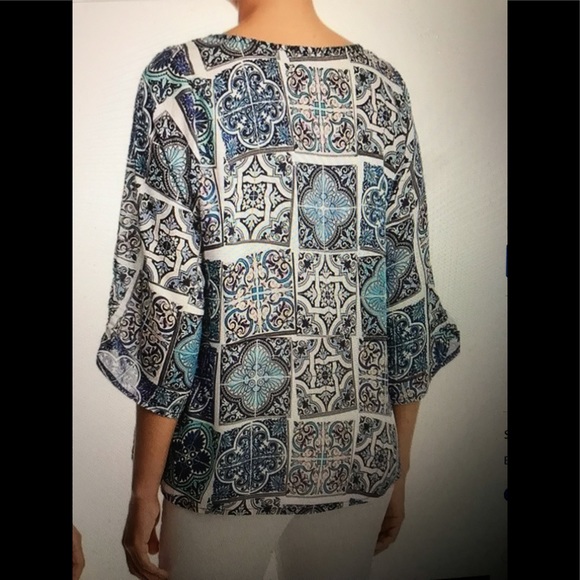 Feathers by Tolani Tie Neck Top in "Tile" Print NWT - Picture 2 of 8